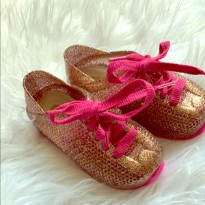 Size 6 mini Melissa’s excellent condition